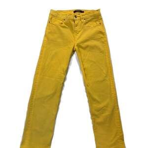Hudson Los Angeles Nico Mid-Rise Skinny Jeans in Citron Yellow